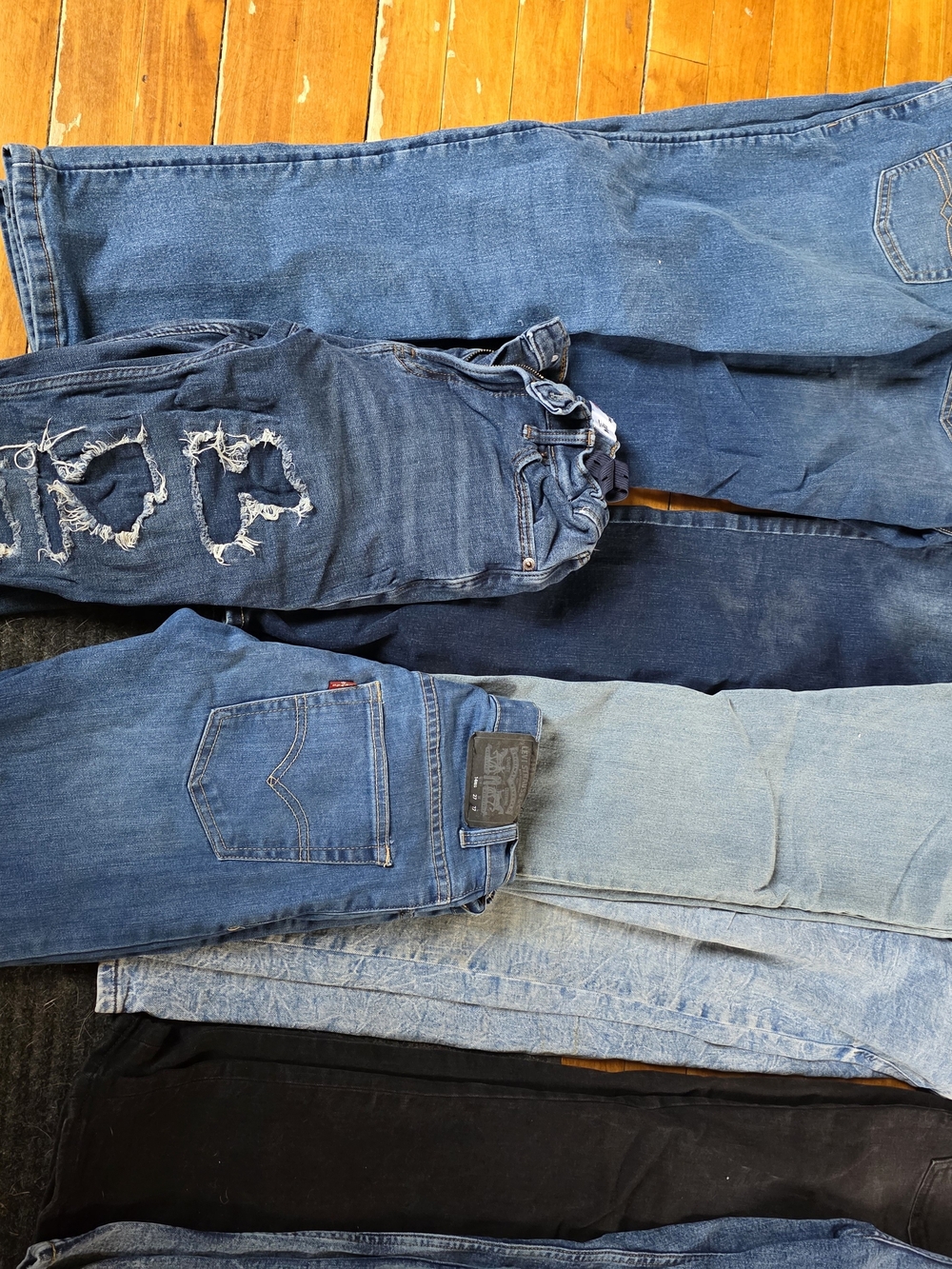 Lot Of Jeans Boys Size 14 Misc Brands - Picture 2 of 3